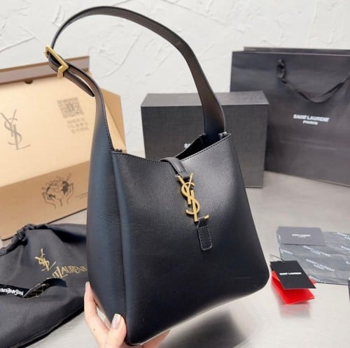 حقيبة سان لوران | هوبو لو