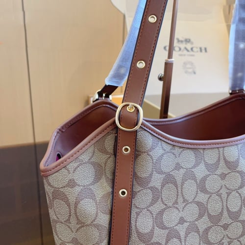 حقيبة كوتش كبيره | 3 الوان