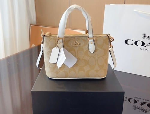 حقيبة كوتش صغيرة | 6 الوان