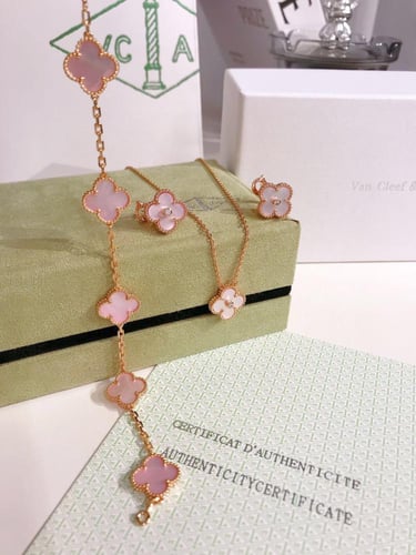 ڤان كليف | سلسال، اسوره، حلق