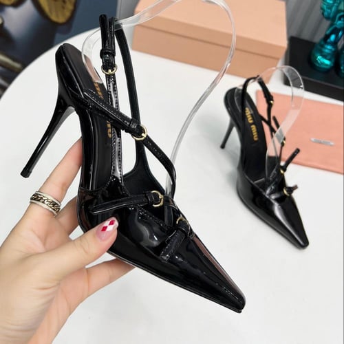 كعب ميو ميو بعدة الوان