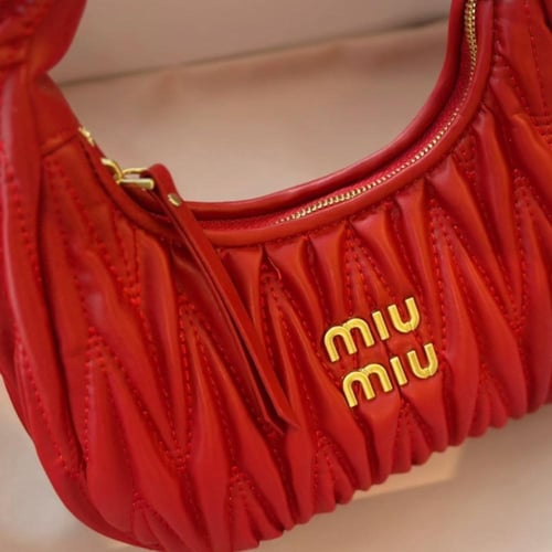 حقيبة ميو ميو Miumiu