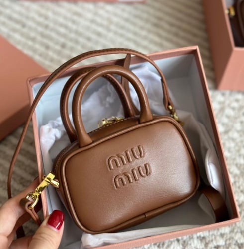 حقيبة ميو ميو مايكرو
