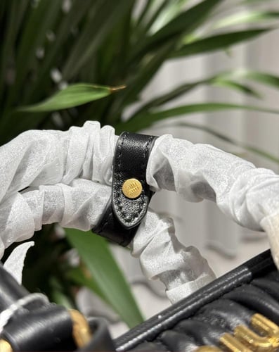 حقيبة miumiu | أسود ميني