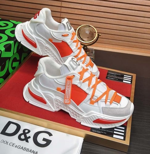 حذاء دولتشي اند غابانا رجالي