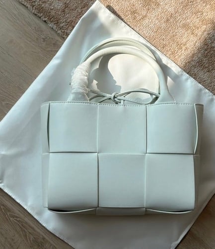 حقيبة بوتيغا / سمول 5 الوان