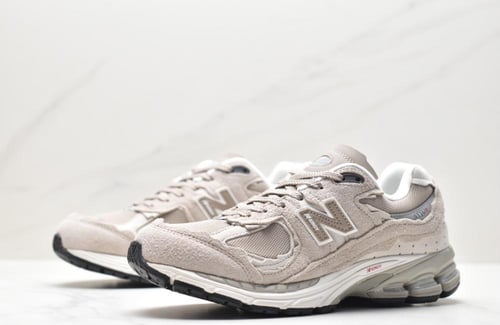 حذاء نيو بالنس NB