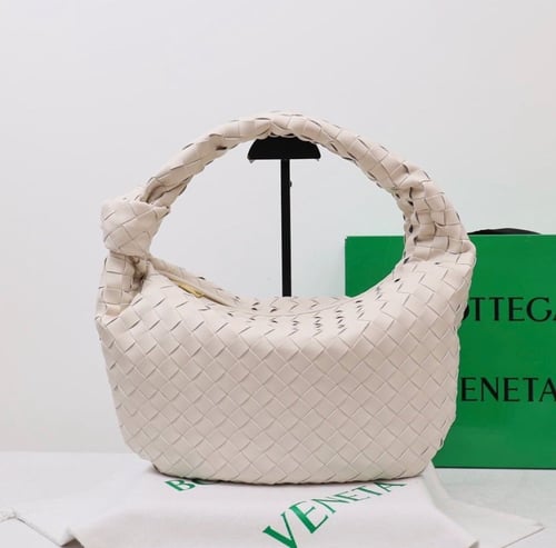 حقيبة بوتيغا | 7 الوان