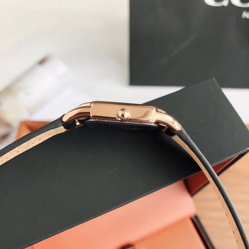 ساعة كوتش cadie نسائية