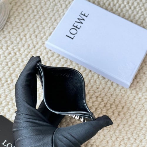 محفظة بطاقات من لويفي / أسود