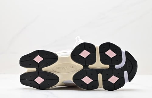 حذاء نيو بالنس NB