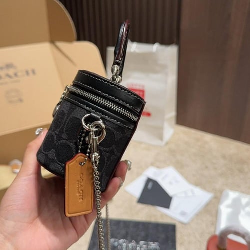 حقيبة كوتش دلو ميني