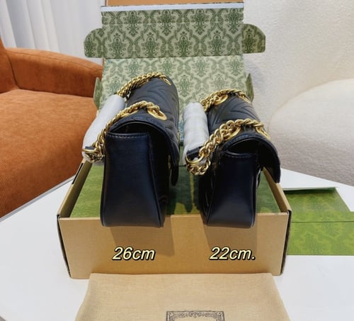 حقيبة غوتشي GG مارمونت / بحجمين وعدة الوان