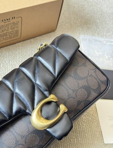 حقيبة coach تابي 26 بنقشة