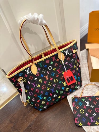 حقيبة LV | ملونه