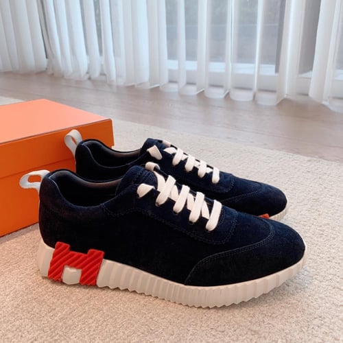 سنيكرز باونسيغ من ارميز احمر