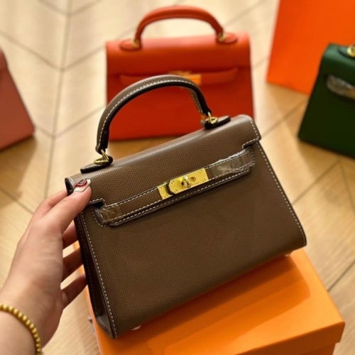 حقيبة هيرميس بعده الوان