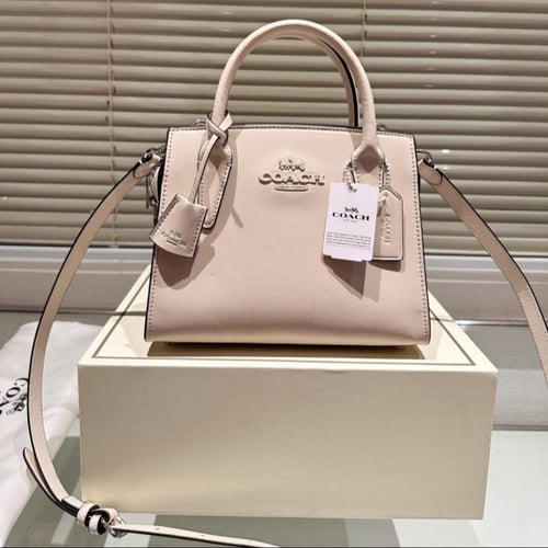 حقيبة coach صغيرة| عدة الوان