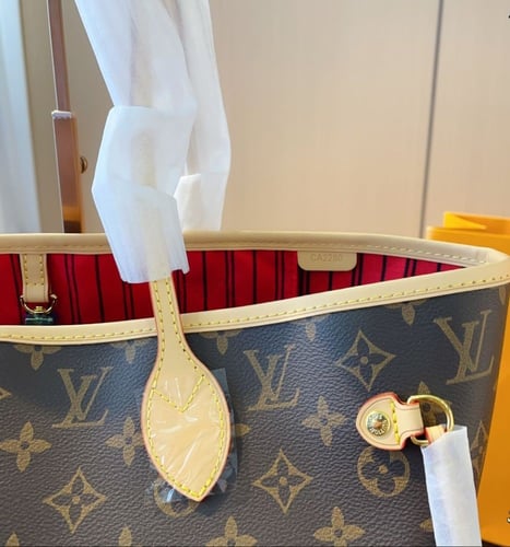 حقيبة LV نيفرفول | 3 أحجام