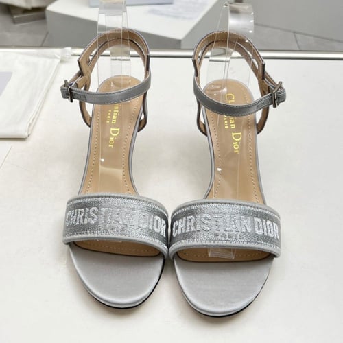 كعب ديور فضي