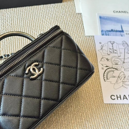 حقيبة chanel | فضي عدة الوان صغيرة