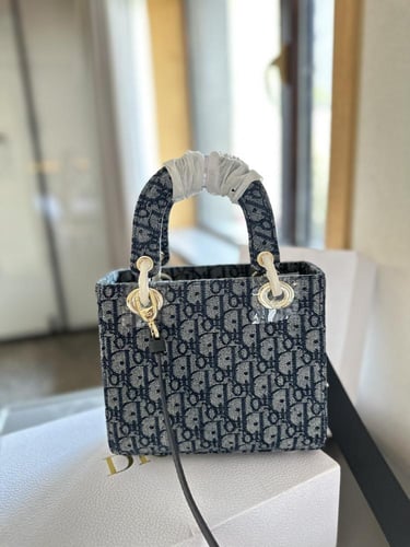 حقيبة dior | مقاسين