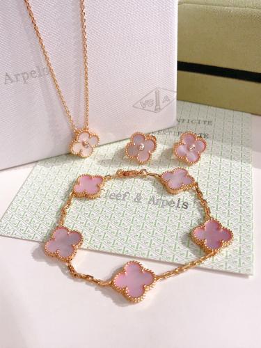 ڤان كليف | سلسال، اسوره، حلق