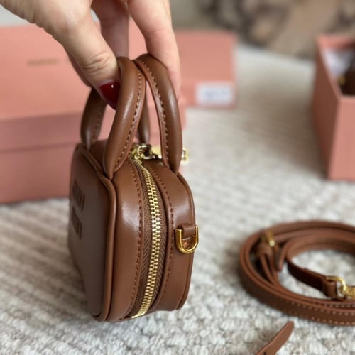 حقيبة ميو ميو مايكرو