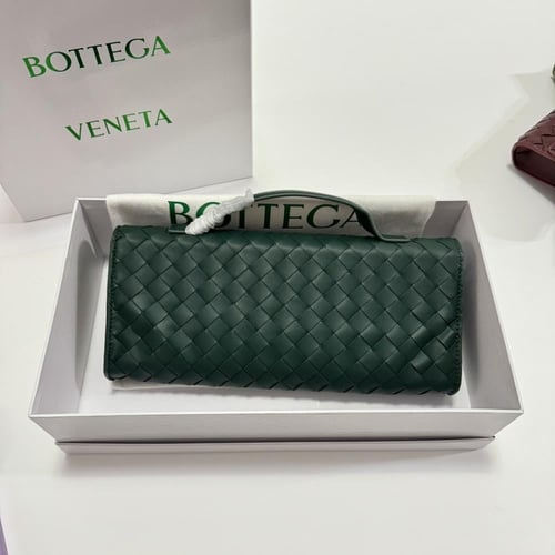 حقيبة بوتيغا Bottega | عدة الوان