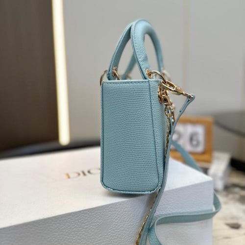 حقيبة ديور dior / عدة الوان