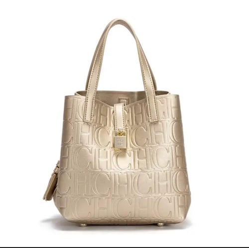 حقيبة كارولينا هيريرا ch | عدة الوان