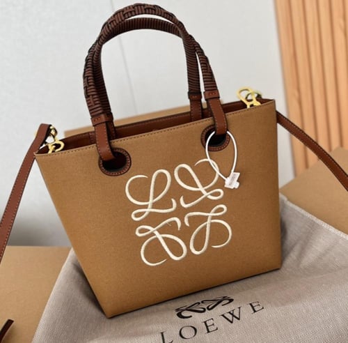 حقيبة لويفي الحجم الصغير