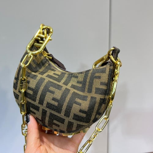 حقيبة فندي Nano Fendigraphy