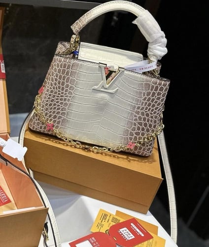 حقيبة LV | جلد