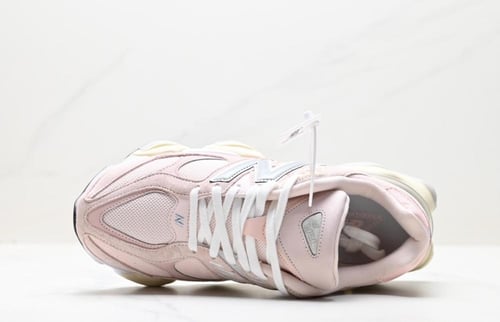 حذاء نيو بالنس NB