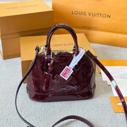 حقيبة بيبي الما جلد لامع LV