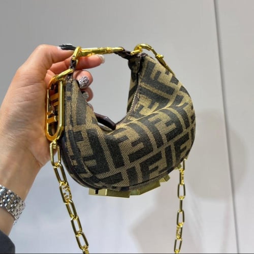 حقيبة فندي Nano Fendigraphy