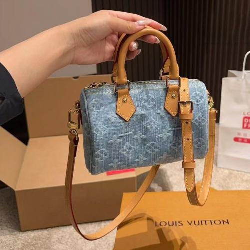 حقيبة Lv نانو سماوي