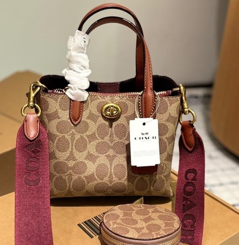 حقيبة كوتش يد ويلو 18 جلد