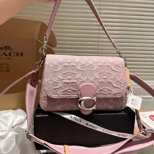 حقيبة كوتش | كتف ناعمة وردي