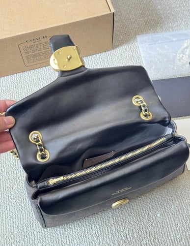 حقيبة coach تابي 26 بنقشة