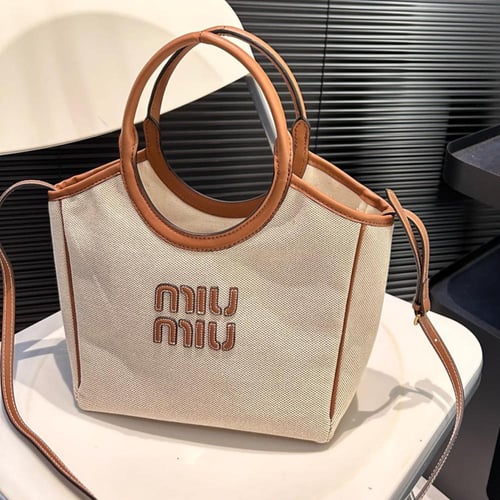 حقيبة ميو ميو