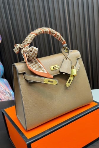 حقيبة ارميز Hermes | عدة الوان