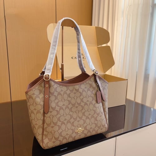 حقيبة كوتش كبيره | 3 الوان