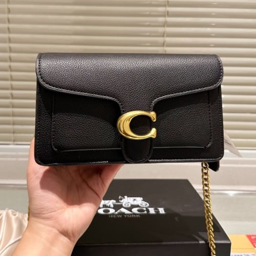 كوتش 4 الوان