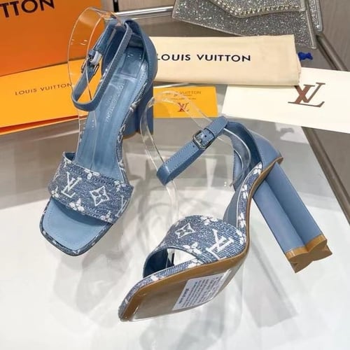 كعب لويس فيتون دينم