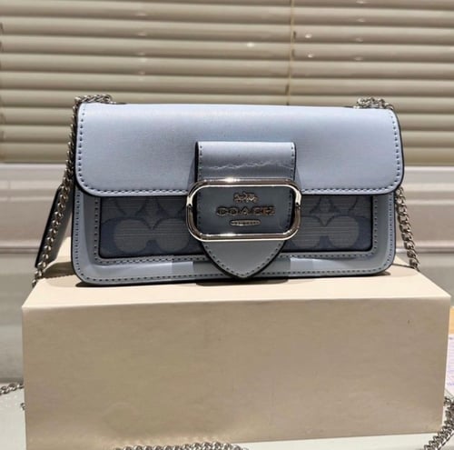 شنطه كوتش صغيره