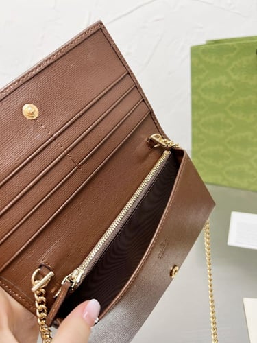 محفظة قوتشي Gucci بنقوش