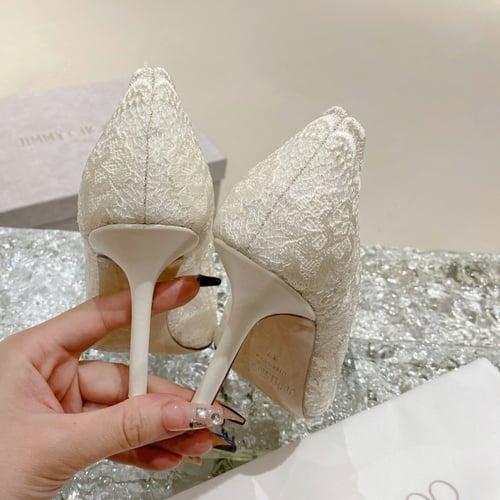 كعب جيمي شو دانتيل ابيض