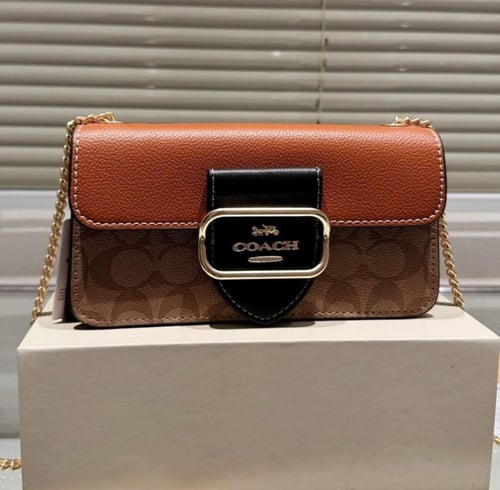 شنطه كوتش صغيره